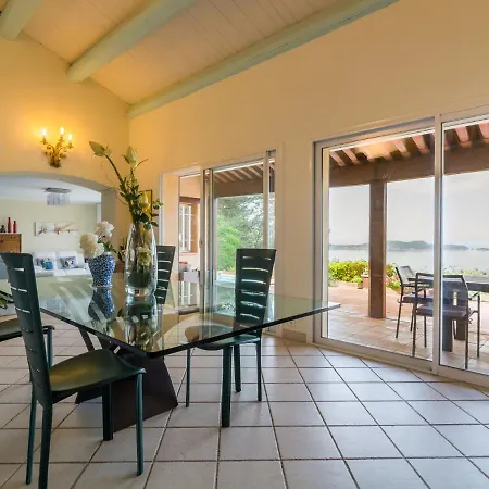 Villa Pretty House With Sea View On The Hy Res Hyères