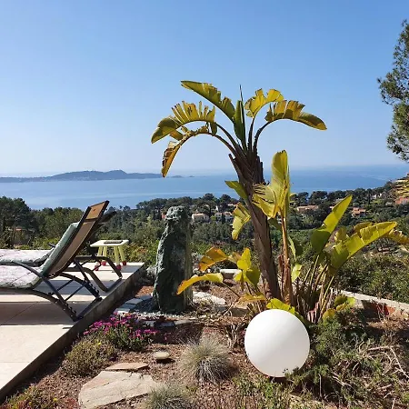 Pretty House With Sea View On The Hy Res Villa